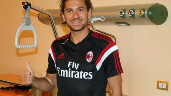 Milan, Cerci ile imzaladı