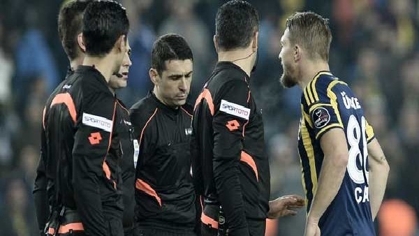 Fenerbahçe'de Caner Erkin krizi!