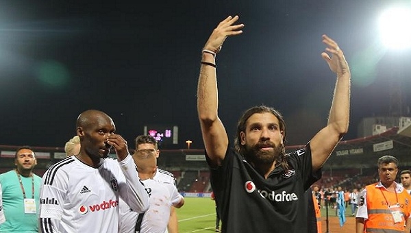 Olcay Şahan'dan Galatasaray'a gönderme