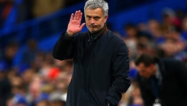 Chelsea'de Jose Mourinho dönemi sona erdi
