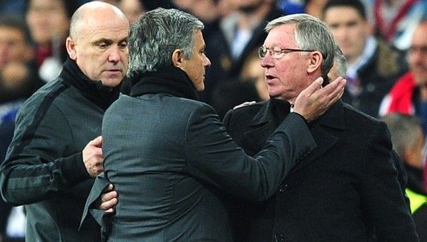 Sir Alex Ferguson'dan dibe vuran Mourinho'ya tam destek
