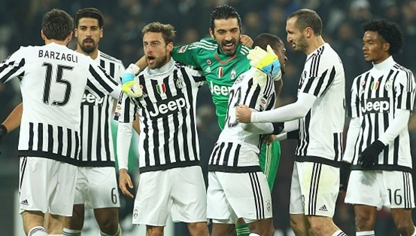 Juventus durdurulamıyor! Roma'yı da devirdiler