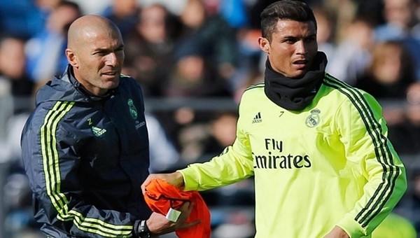Zinedine Zidane açıkladı! Cristiano Ronaldo, takımdan ayrılıyor mu?