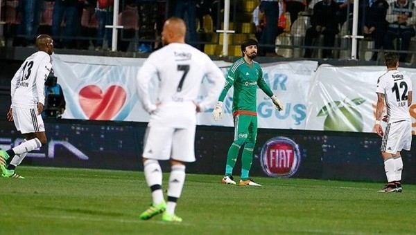 Beşiktaş'ta savunma alarm veriyor - Süper Lig Haberleri