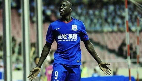 Çin'de Demba Ba'dan muhteşem gol - İZLE