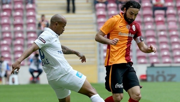 Galatasaray'da kaptanlık krizi - Süper Lig Haberleri