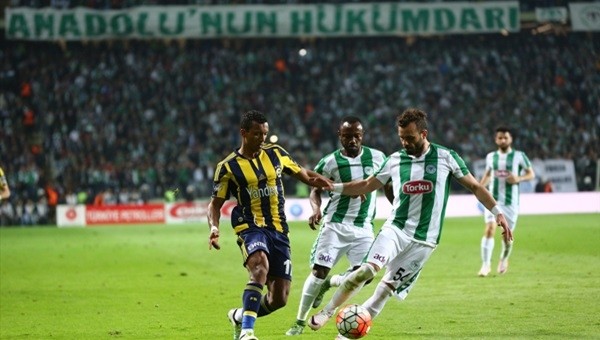 Konyaspor Fenerbahçe'ye fark attı - Süper Lig Haberleri