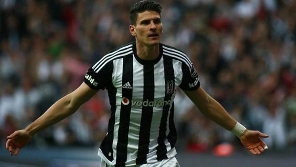 Beşiktaş Haberleri: Mario Gomez'den endişelendiren açıklama