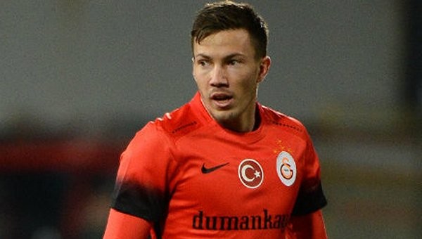 Galatasaray'dan Fenerbahçe'ye mi transfer oluyor?