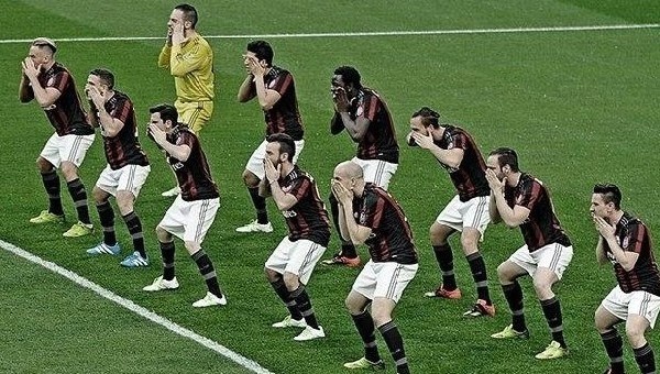 Milanlı futbolculardan Haka dansı - İtalya Ligi Haberleri