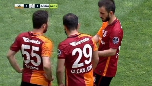 Sabri Sarıoğlu'ndan Emre Çolak açıklaması