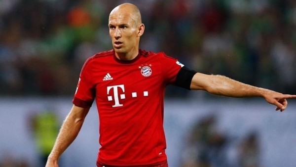 Beşiktaş'ta Erdal Torunoğlu, Arjen Robben ile görüştü - Transfer Haberleri