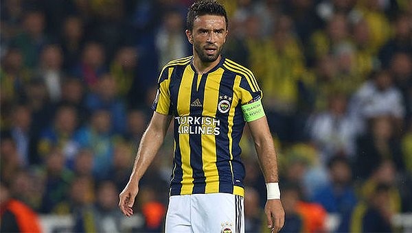Fenerbahçe Haberleri:İsfendiyar Zülfikari'dan Gökhan Gönül'e gönderme