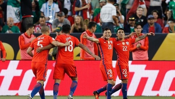 Copa America Haberleri: Şili, Meksika'ya gol yağdırdı