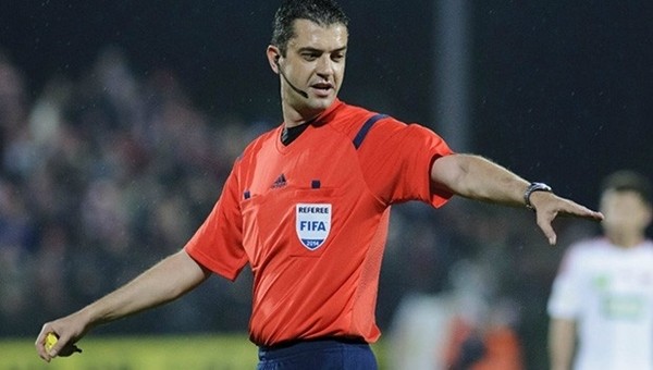  Fransa - Romanya açılış maçını hakem Viktor Kassai yönetecek
