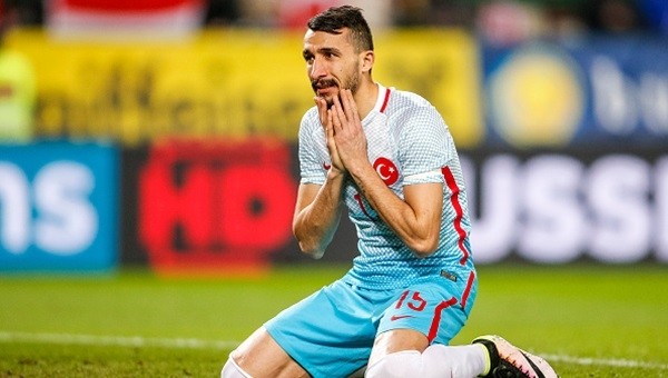 Fenerbahçe Transfer Haberleri: Espanyol'dan Mehmet Topal sürprizi
