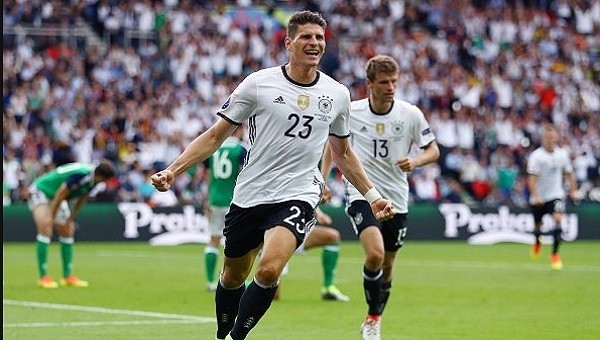 Mario Gomez'den Euro 2016'da ilk gol! (İZLE)