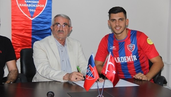 Ceyhun Gülselam, Kardemir Karabükspor'a transfer oldu