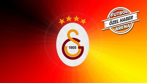 Galatasaray 2 oyuncunun biletini kesti