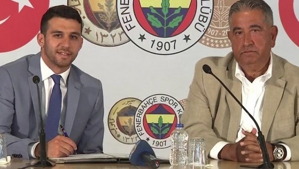 İsmail Köybaşı, Fenerbahçe'ye imzayı attı