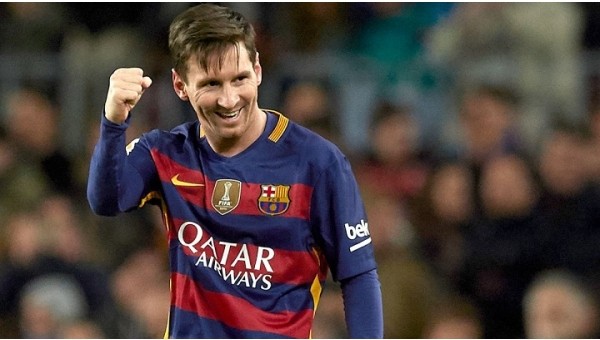 Messi, Barcelona ile sözleşmesini uzatıyor