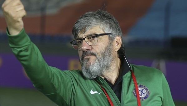 Mustafa Reşit Akçay: 