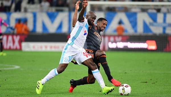 Lassana Diarra Lorient'i ısırdı!