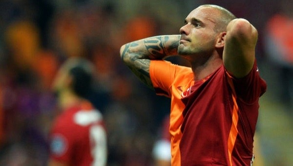 Galatasaray'da herkes Sneijder'i düşünüyor