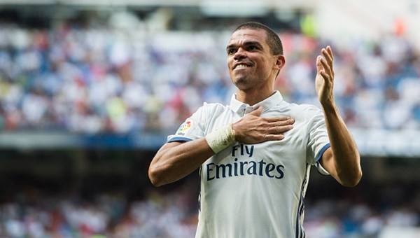 Pepe ile Real Madrid arasında kontrat krizi