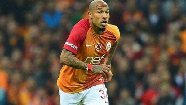 Galatasaray'da De Jong'a tam not