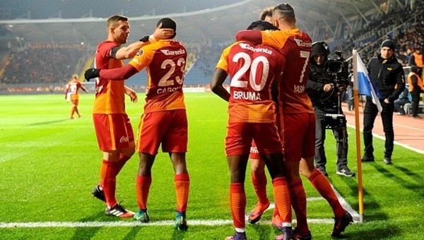 Galatasaray'ı zorlu deplasmanlar bekliyor