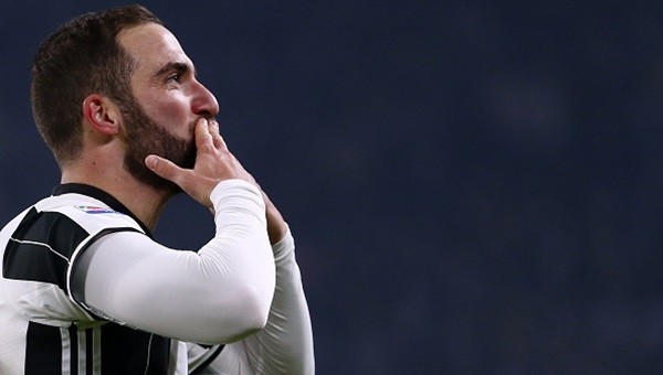 Juventus, Roma'yı tek golle devirdi