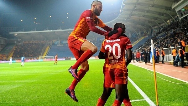 Rıdvan Dilmen: 'Galatasaray zirve yarışında olur'