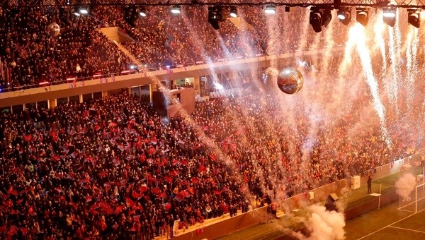 Trabzon Şenol Güneş Stadı açıldı!