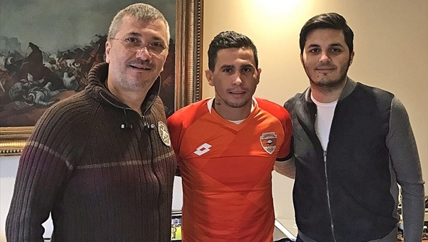 Adanaspor'a Azerbaycan'dan Brezilyalı golcü