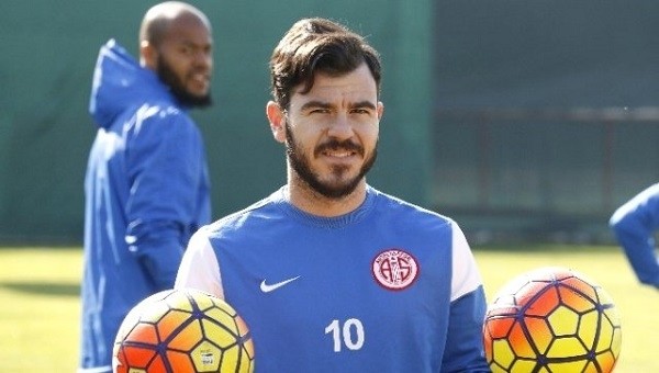 Antalyasporlu Yekta Kurtuluş'tan Beşiktaş'a övgüler