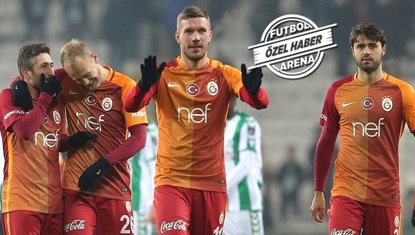 Dursun Özbek'e Podolski için sürpriz telefon