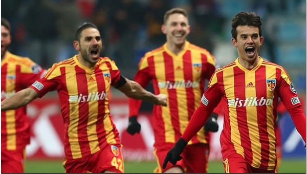Güray Vural: 'Hep güzel golleri Fenerbahçe'ye atıyorum'