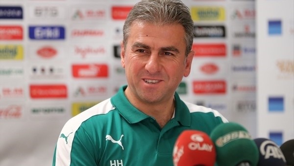 Hamza Hamzaoğlu'ndan transfer müjdesi