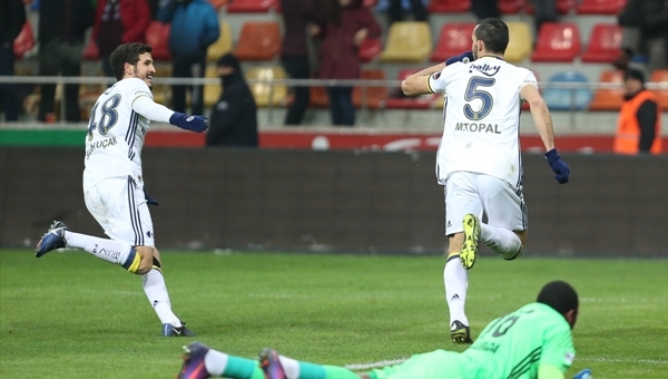 Mehmet Topal attı, Fenerbahçe 20 puan kaybetti