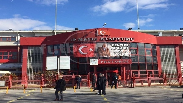 Osmanlısporlu futbolculardan İlhan Cavcav için duygulandıran hareket