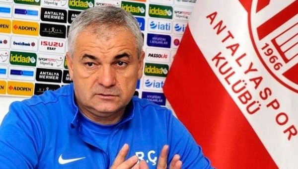 Rıza Çalımbay'dan Eto'o'nun Beşiktaş'a transfer açıklaması