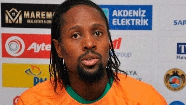 Vitor Pereira, Abdoulaye Ba'yı transfer ediyor