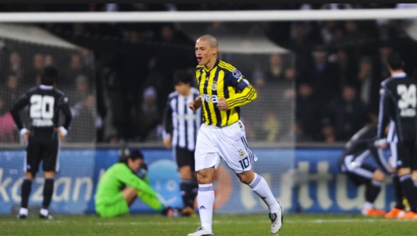 Alex de Souza Fenerbahçe'ye başarılar diledi