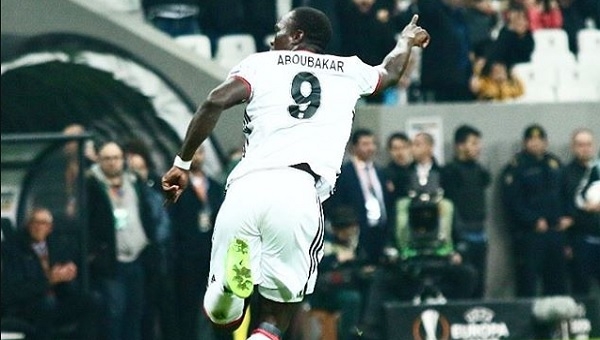 Beşiktaş - Hapoel Beer Sheva Aboubakar'ın müthiş golü (İZLE)