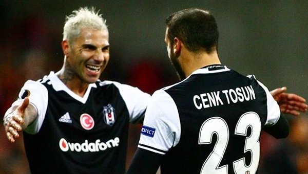 Cenk Tosun ve Ricardo Quaresma, Beşiktaş'ı uçuruyor