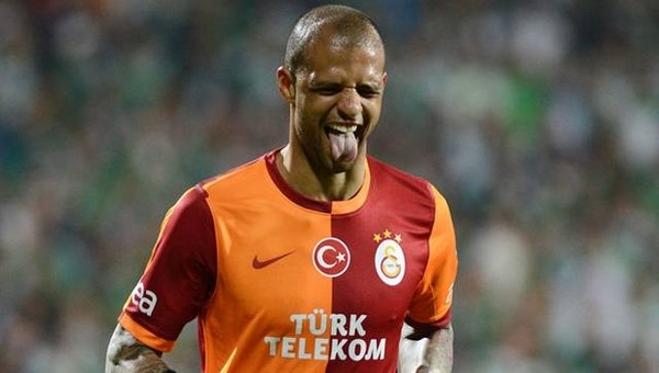 Eski Galatasaraylı Felipe Melo'dan Beşiktaş'a derbi göndermesi
