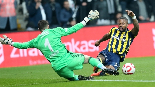 Fenerbahçe'nin golü iptal edildi