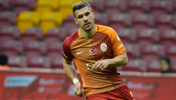 Lukas Podolski, Japon kulübüne rötarlı mı gidiyor?