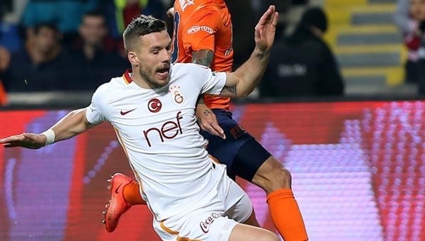 Lukas Podolski'den Mete Kalkvan isyanı